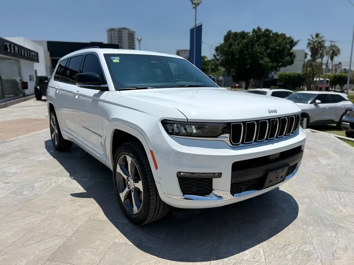 Jeep Grand Cherokee 2025 — foto 3