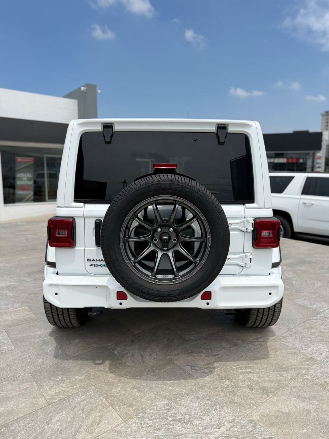 Jeep Wrangler 2025 — foto 6