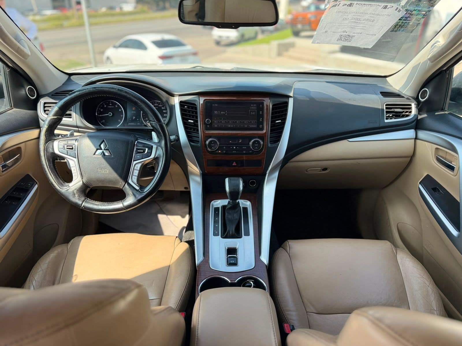 Mitsubishi Montero 2018 — foto 9