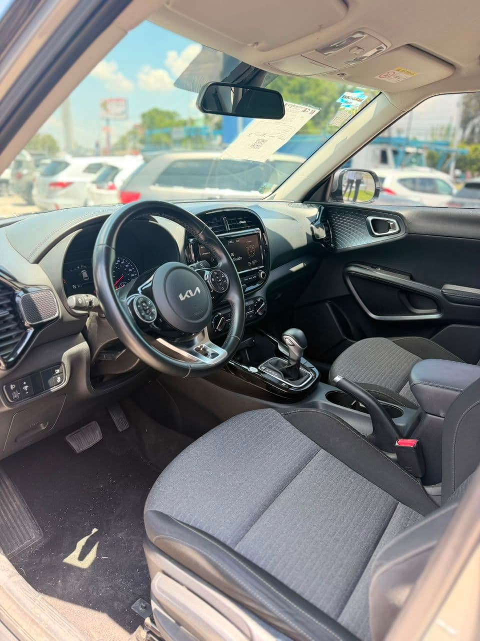 Kia Soul 2022 — foto 9