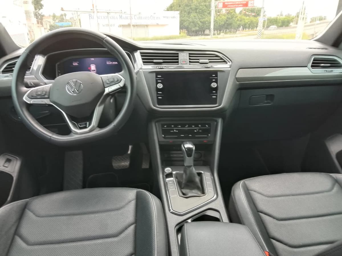 Volkswagen Tiguan 2024 — foto 11