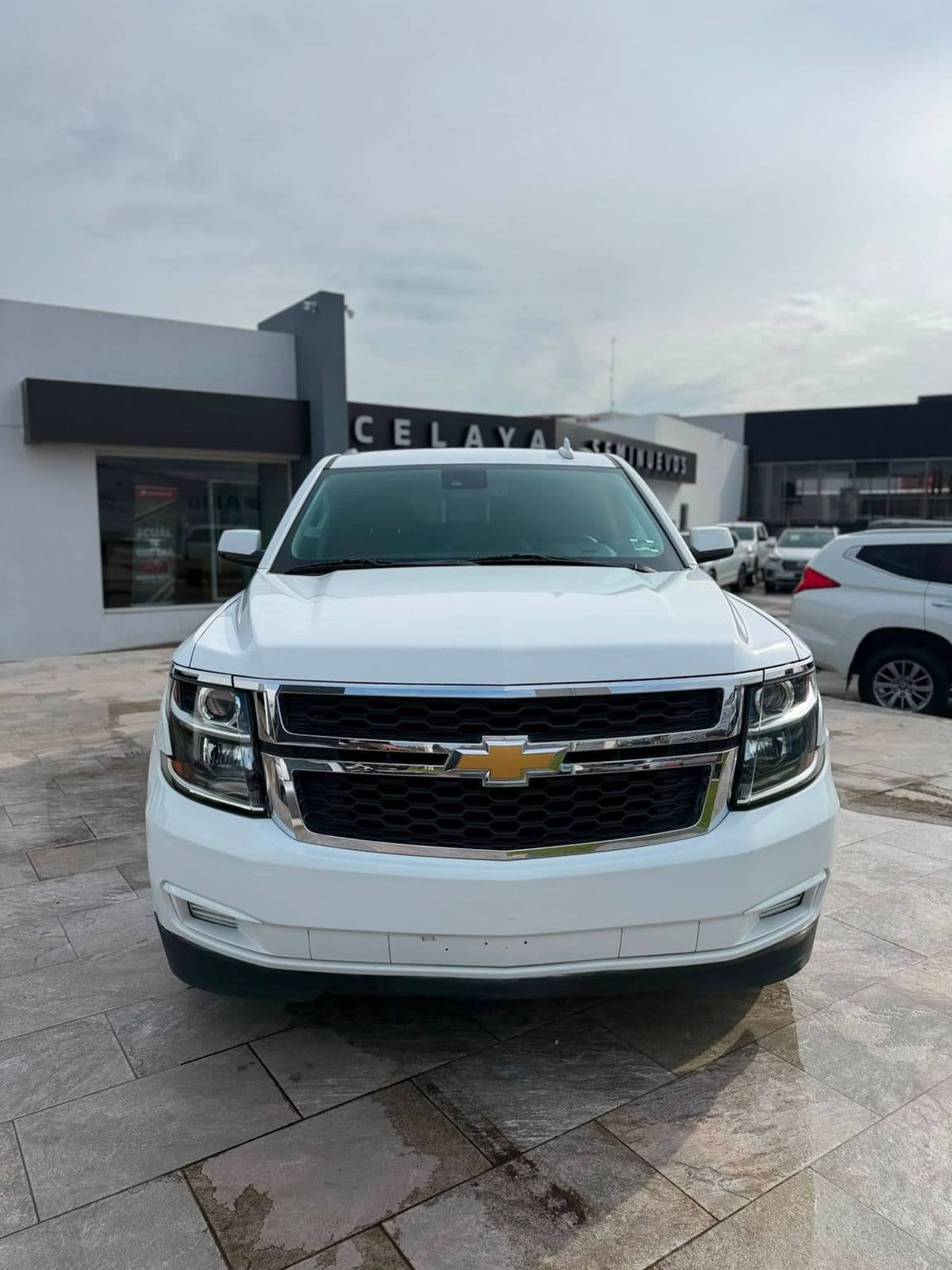 Chevrolet Suburban 2020 — foto 3