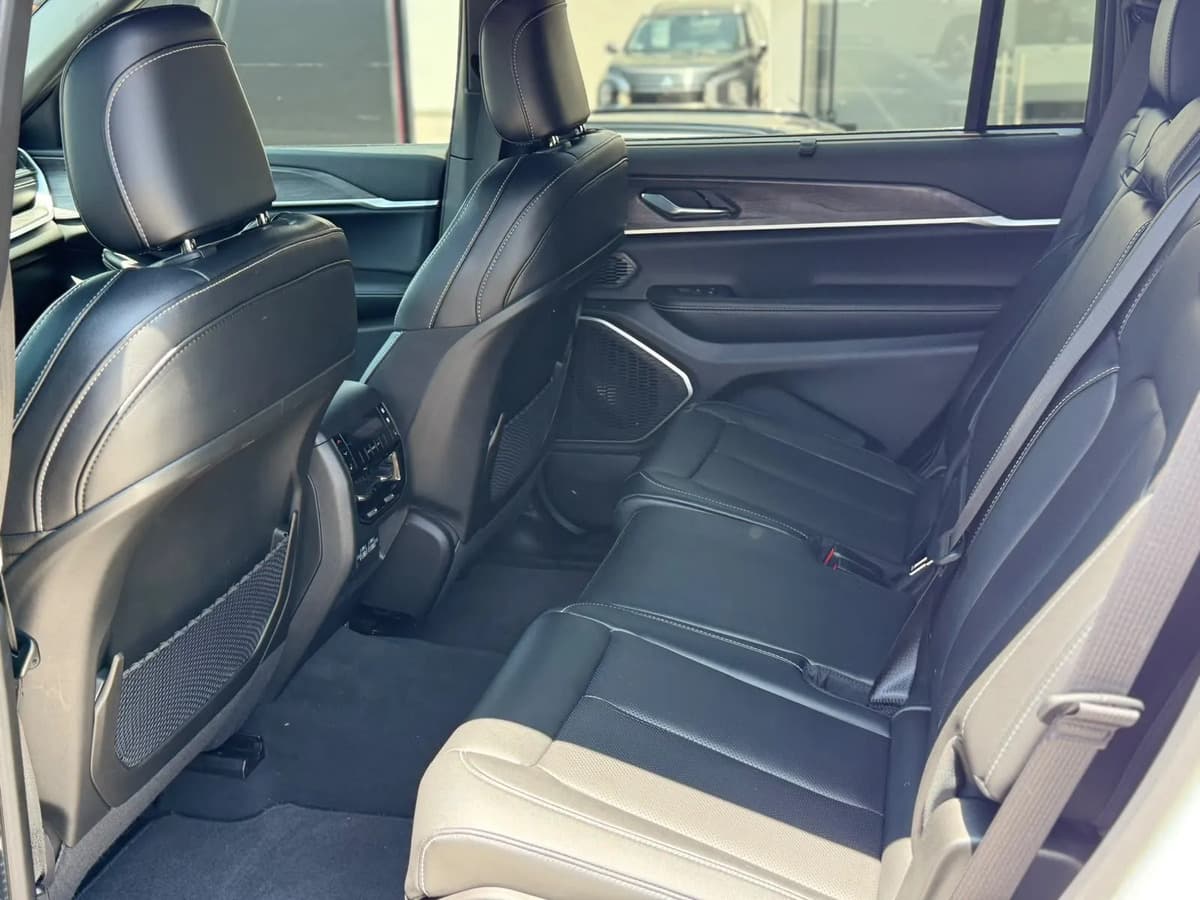 Jeep Grand Cherokee 2025 — foto 10