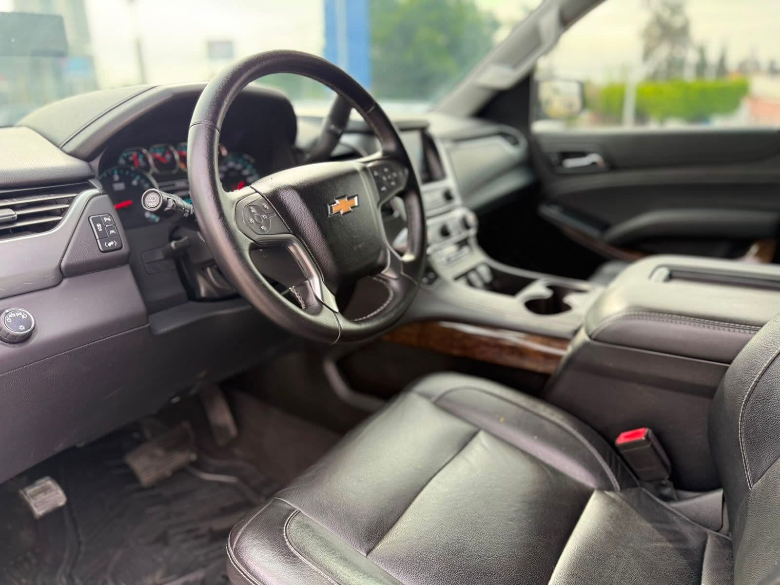 Chevrolet Suburban 2020 — foto 12