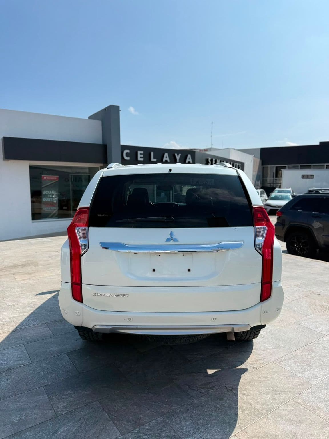 Mitsubishi Montero 2018 — foto 5