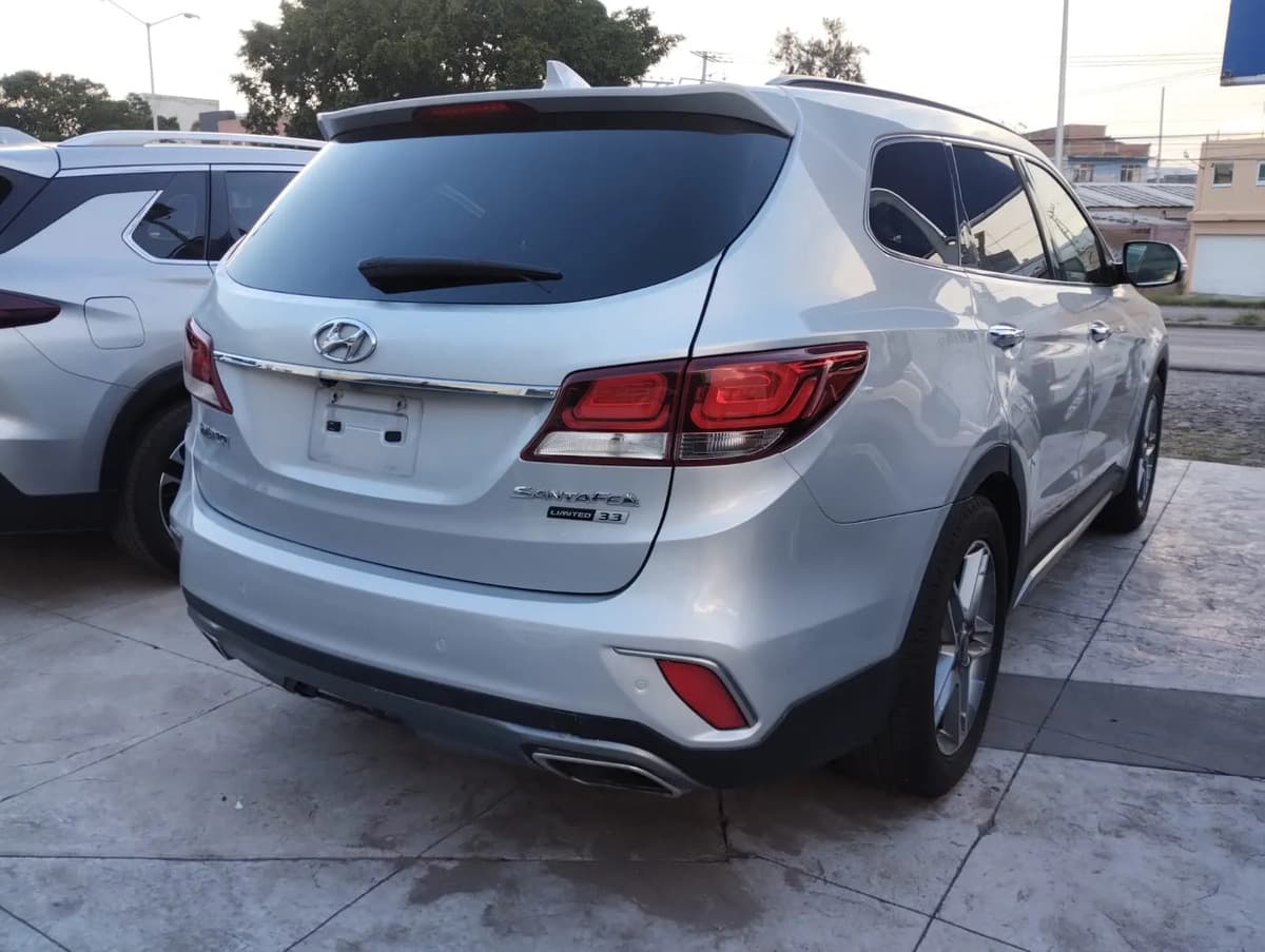 Hyundai Santa Fe 2018 — foto 4