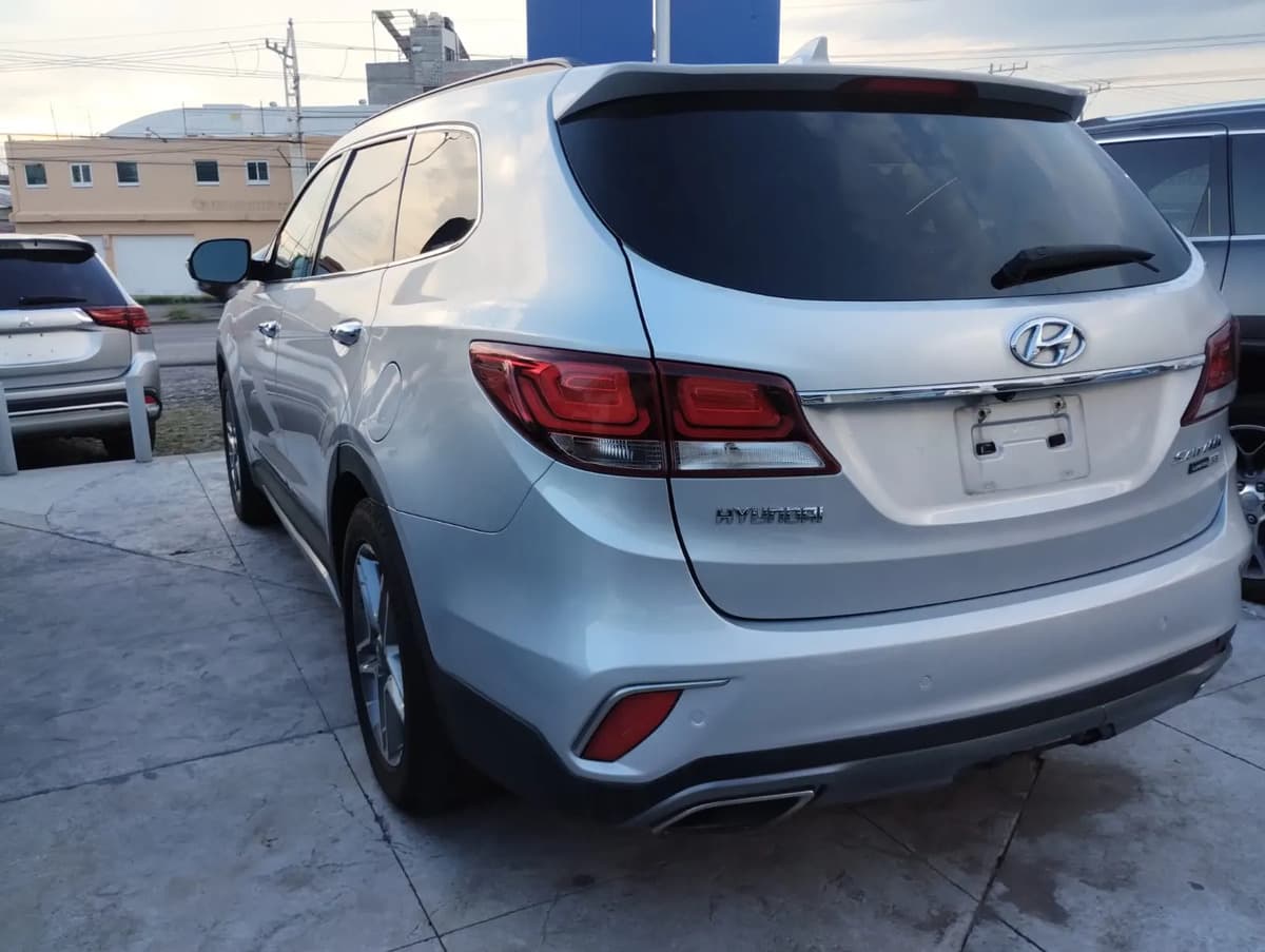 Hyundai Santa Fe 2018 — foto 5